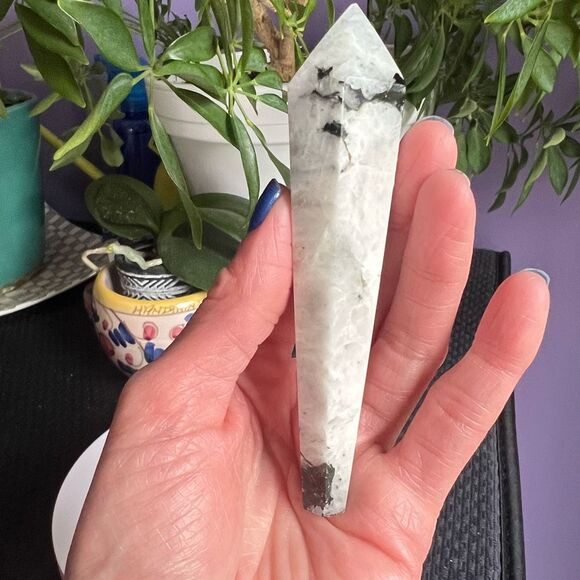 Moonstone‎ Crystal Meditation Wand (3) - Picture 2 of 11